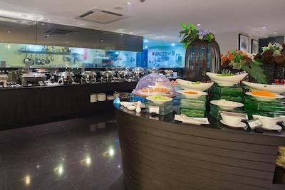 گلدن تولیپ ماندیسون سوئیتس