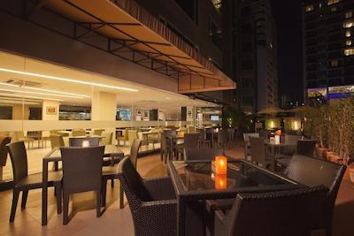 گلدن تولیپ ماندیسون سوئیتس