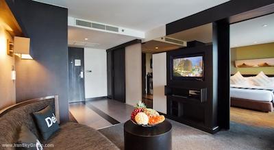 گلدن تولیپ ماندیسون سوئیتس