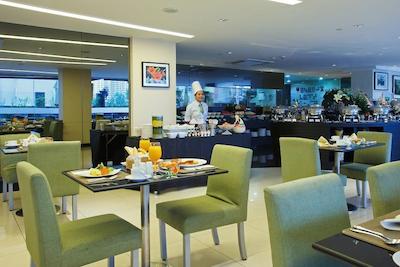 گلدن تولیپ ماندیسون سوئیتس