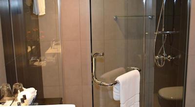 گلدن تولیپ ماندیسون سوئیتس