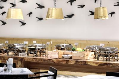 امارات پارک زو اند ریزورت