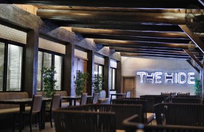 امارات پارک زو اند ریزورت