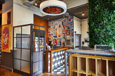 است چریستفرز هامرسمید