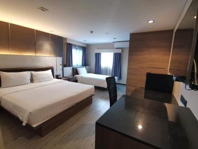 آی چک این سوخومویت سوی 11