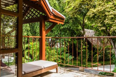 فلورال لوکس هتل منترا پاتایا