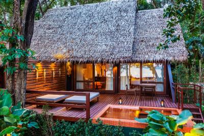 فلورال لوکس هتل منترا پاتایا