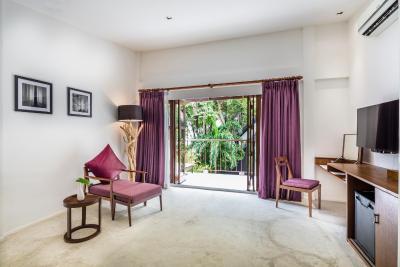 فلورال لوکس هتل منترا پاتایا