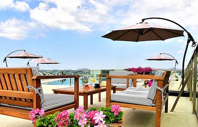 دجیرمنبورنو رسیدنس