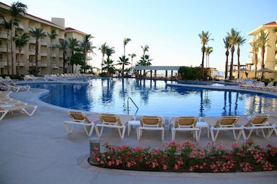 بارسل گراند فارو لز کابز