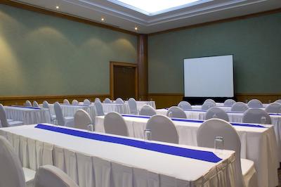 بارسل گراند فارو لز کابز