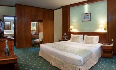 اُکسیدنتال شارجاه گراند