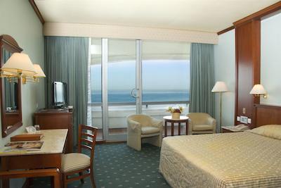 اُکسیدنتال شارجاه گراند