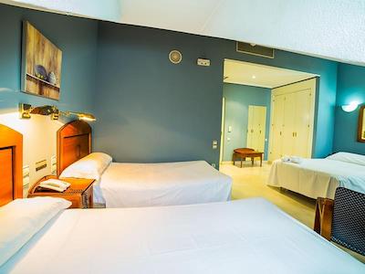 دن مانول هتل