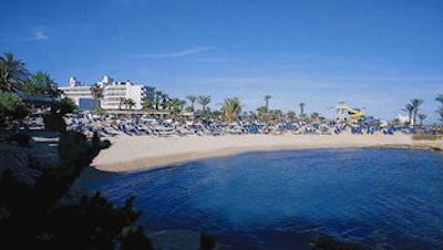 ادامز بیچ هتل