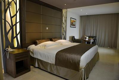 ادامز بیچ هتل