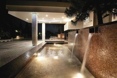 ادامز بیچ هتل