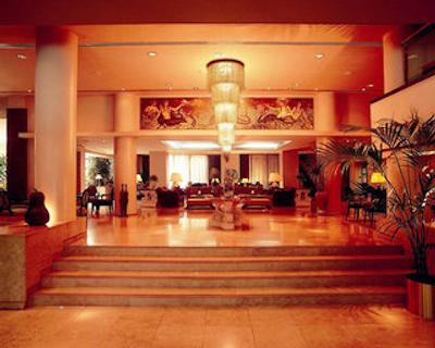 ادامز بیچ هتل