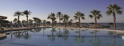 ادامز بیچ هتل