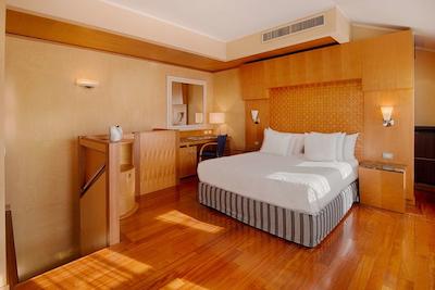 نه کالکشن جنوا مارینا