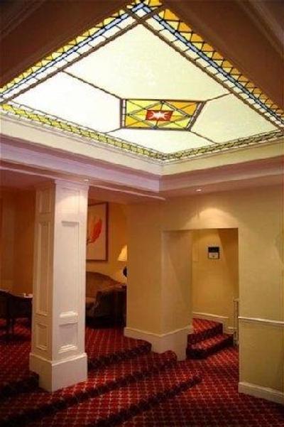 د مترپل هتل