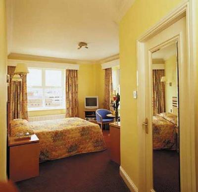 د مترپل هتل