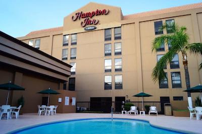 هامپتون این بای هیلتون منتری-ارپورتو