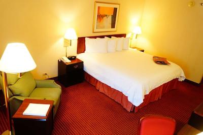 هامپتون این بای هیلتون منتری-ارپورتو