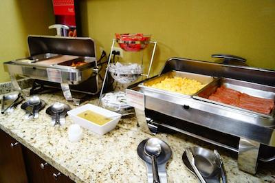 هامپتون این بای هیلتون منتری-ارپورتو