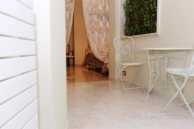 اپولیا 70 هلیدز