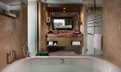 سوفیتل بانکوک سوخومویت