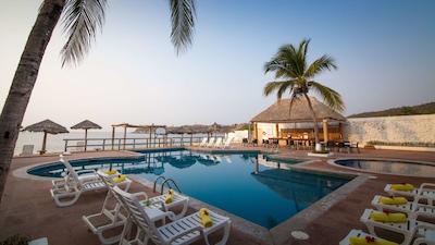 پارک ریال هواتولکو