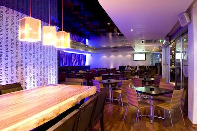 ناپا پلازا هتل