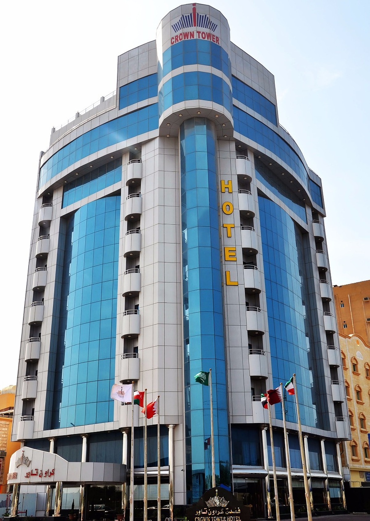 کرون تور هتل