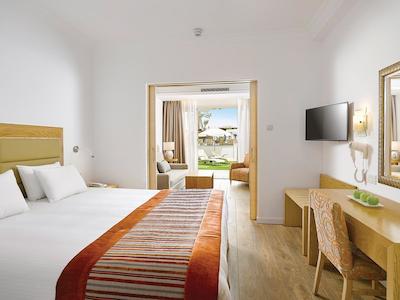 اُلیمپیک لاگون ریزرت اجیا ناپا