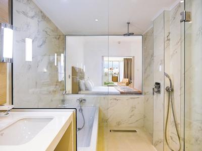 اُلیمپیک لاگون ریزرت اجیا ناپا