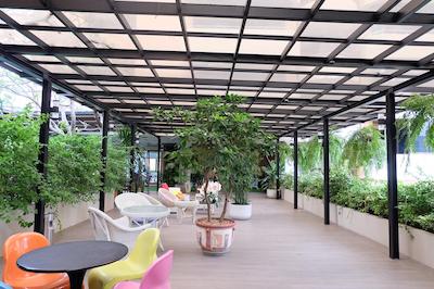 ابلوم اکسکلوسیو سرویسد آپارتمان