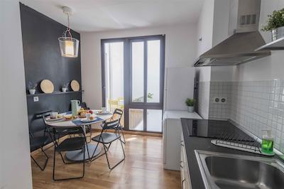 کاسا منتالبن اپارتامنتز