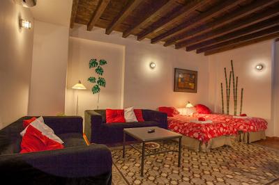 کاسا منتالبن اپارتامنتز