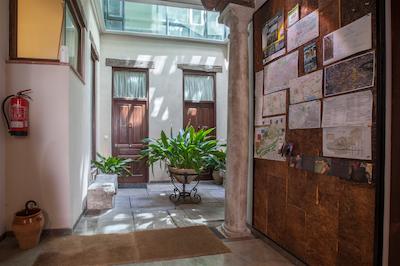 کاسا منتالبن اپارتامنتز