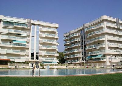 لاریمار رنتالمار فامیلیز اُنلی