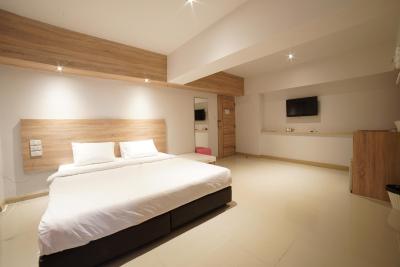 48 ویل دنموانگ ایرپورت