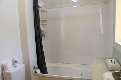 آلهامبرا اُاکز متر لج