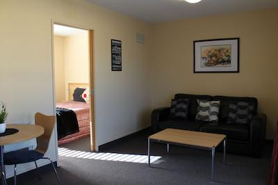 آلهامبرا اُاکز متر لج