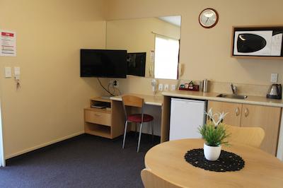 آلهامبرا اُاکز متر لج