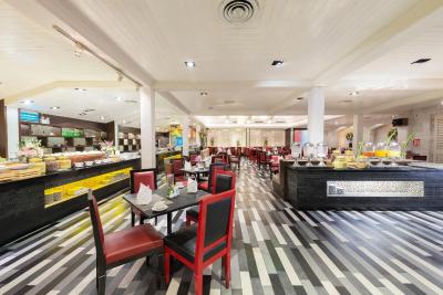 ای-وان بوتیک هتل