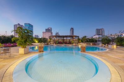 ای-وان بوتیک هتل