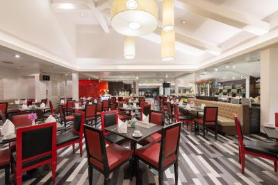 ای-وان بوتیک هتل