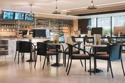 ای-وان بوتیک هتل