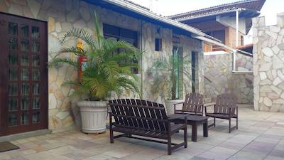 کاستلو بیچ هتل